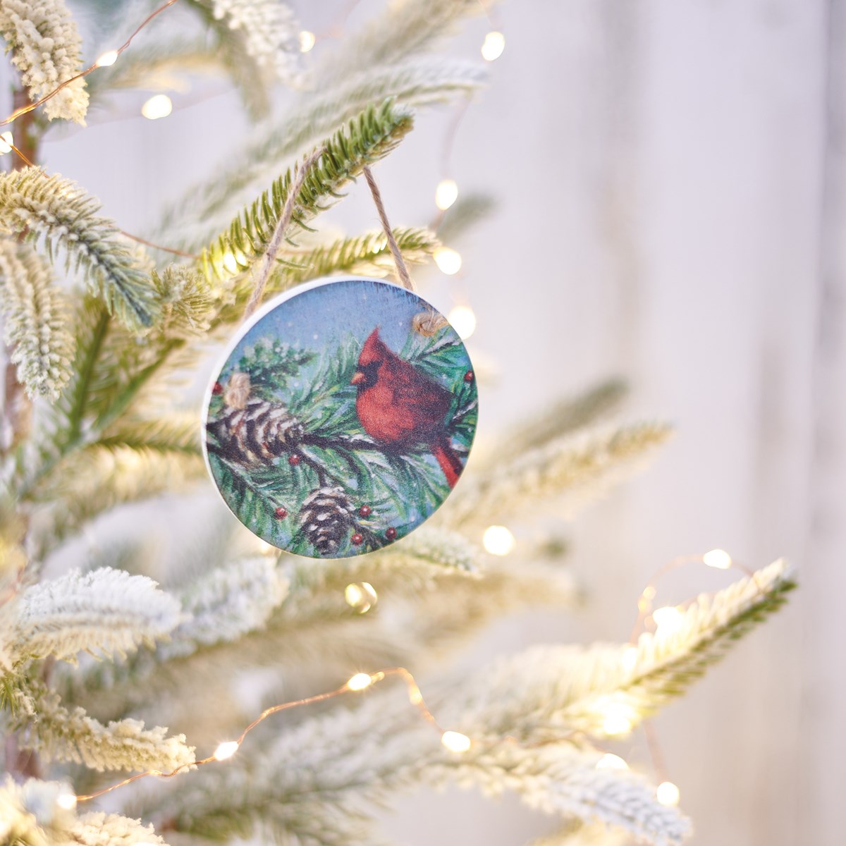 Woodland Cardinal Ornament 3" Diameter x 0.25"