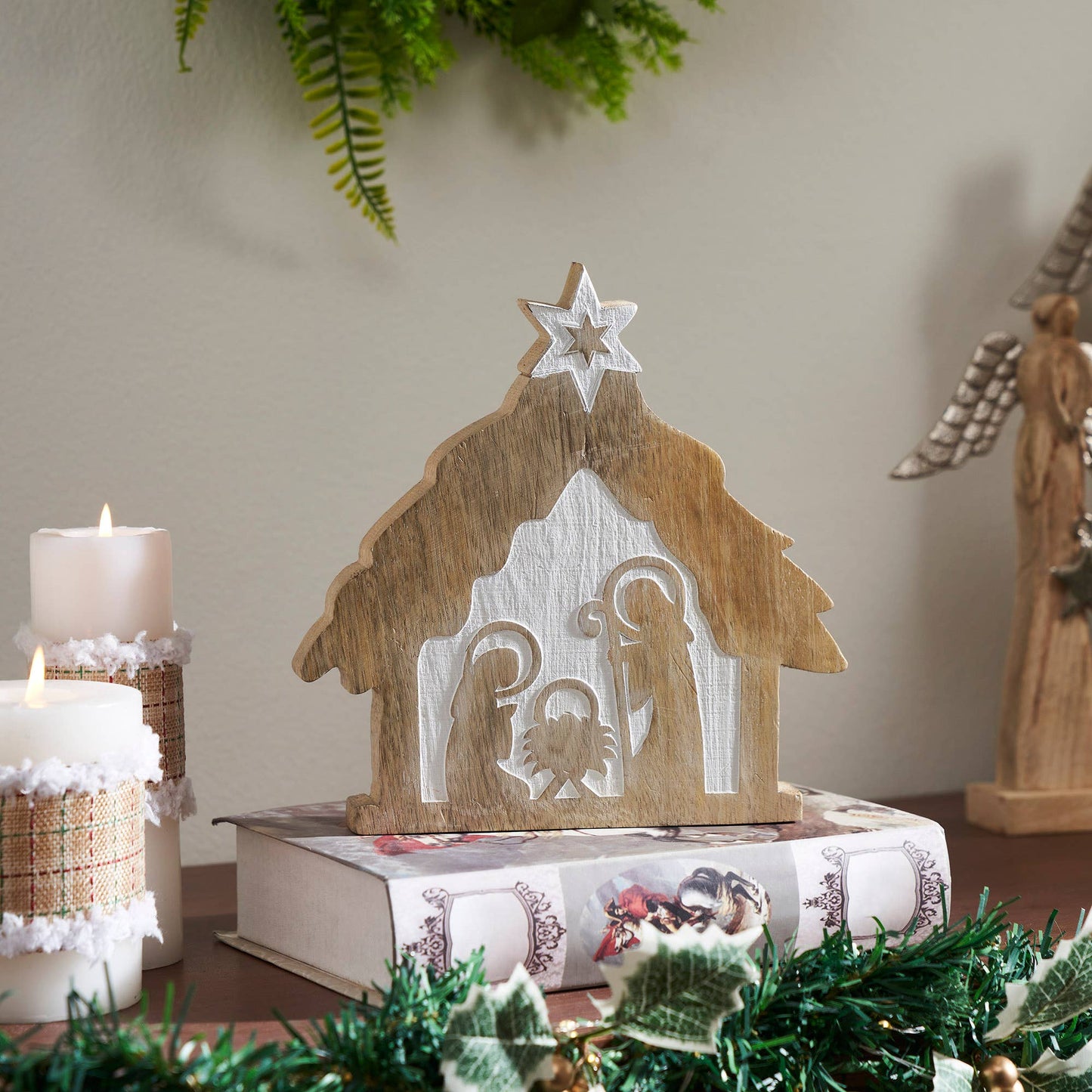 Star of Bethlehem Natural Wooden Nativity Scene 8x8x1