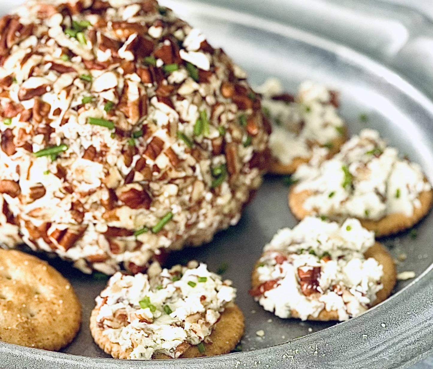 Italian Artichoke Appetizer Cheeseball